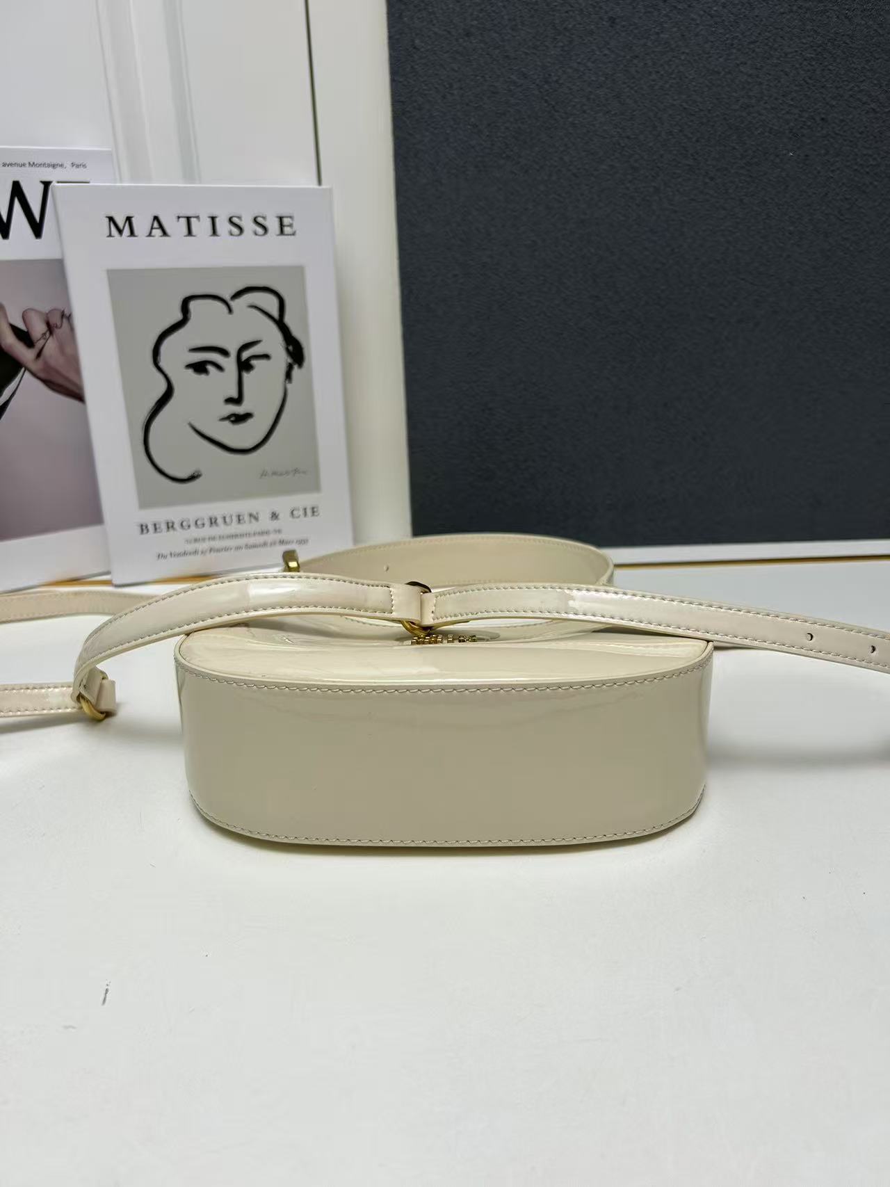 0c2320d2df45a0d2050e54c6bac27d20_1756461385_4028.jpg 0c2320d2df45a0d2050e54c6bac27d20_1756461385_4028.jpg