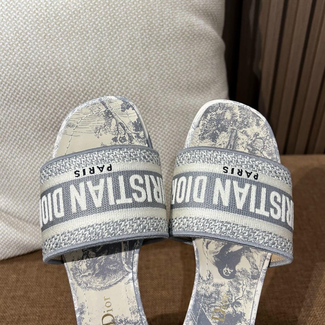 8585cad5eb890d150befb372bc8c9356_1756558682_869.jpg 8585cad5eb890d150befb372bc8c9356_1756558682_869.jpg