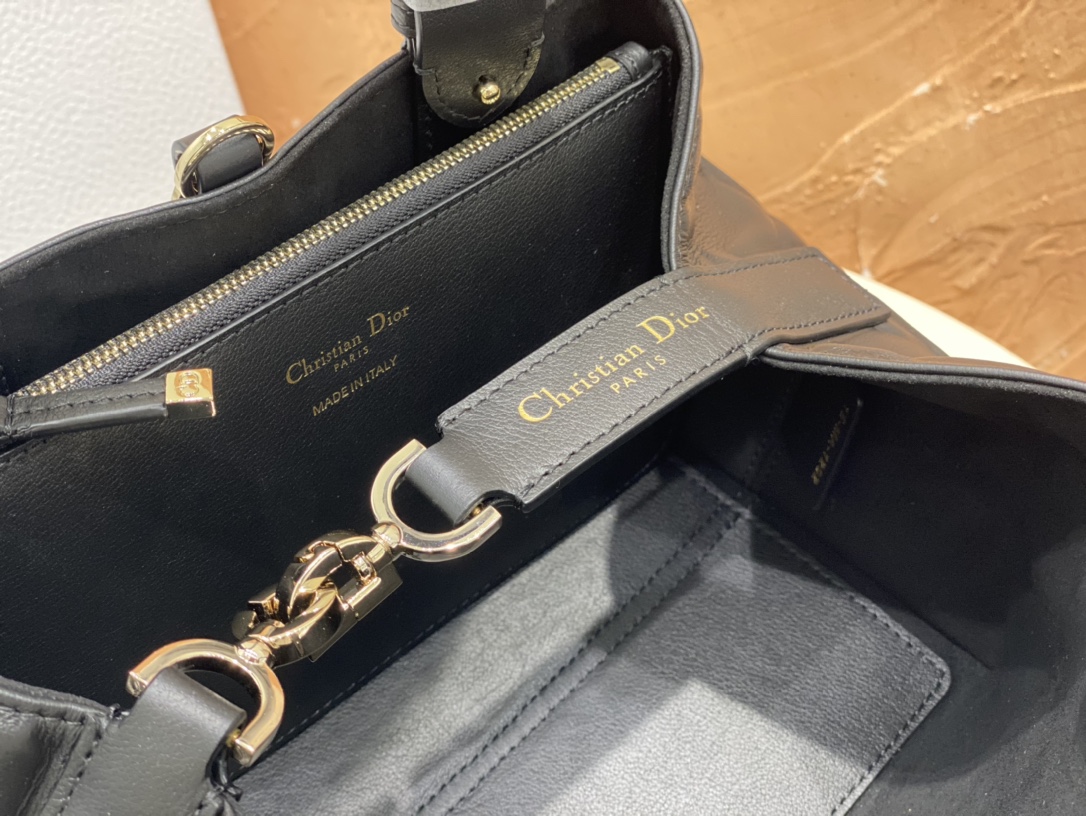 a1aebb7d74dfc317df883c0813ac4f04_1755175296_0513.jpg a1aebb7d74dfc317df883c0813ac4f04_1755175296_0513.jpg