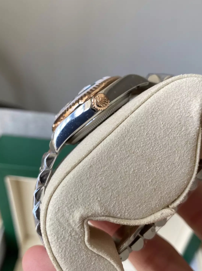 69614ca8b10cbb010e45761fab715e7d_1759553454_0972.jpg 69614ca8b10cbb010e45761fab715e7d_1759553454_0972.jpg