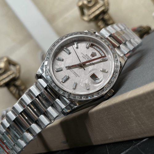 GM공장 롤렉스 데이데이트 메테오 다이얼 바게트 인덱스 다이아 베젤 40mm V3(텅스텐 헤비 버전) 228236