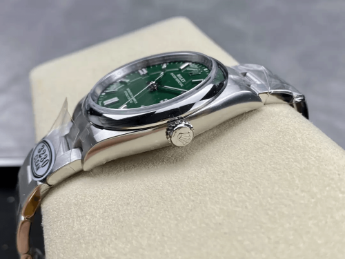 클린공장 롤렉스 오이스터 퍼페츄얼 그린 다이얼 바인덱스 SS 브레이슬릿 36mm 126000