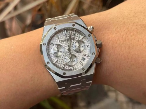 APS공장 오데마피게 로열오크 크로노그래프 실버 다이얼 스틸 SS 브레이슬릿 41mm 26240ST