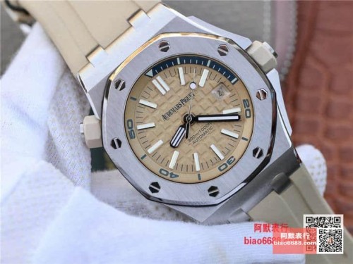 APF공장 오데마피게 로얄오크 오프쇼어 다이버 베이지 다이얼 러버 스트랩 슈퍼클론 V8 42mm 15710ST
