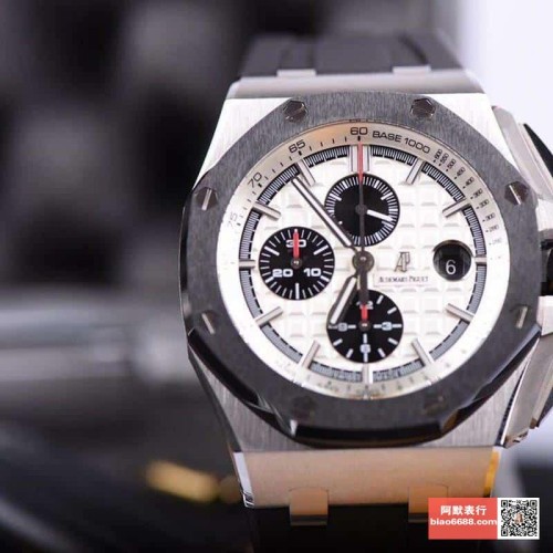 JF공장 오데마피게 로얄오크 오프쇼어 블랙/화이트 다이얼 스틸 블랙 러버스트랩 44mm 26400SO