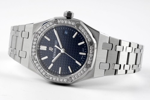 8F공장 오데마피게 로얄오크 레이디 블루 다이얼 다이아베젤 실버 SS 브레이슬릿 34mm 77351ST