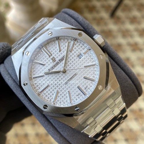 APS공장 오데마피게 로얄오크 화이트 텍스처 다이얼 SS 브레이슬릿 41mm V3 15400ST