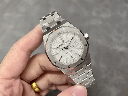 IP공장 오데마피게 로얄오크 화이트 텍스처 다이얼 SS 브레이슬릿 37mm 15450