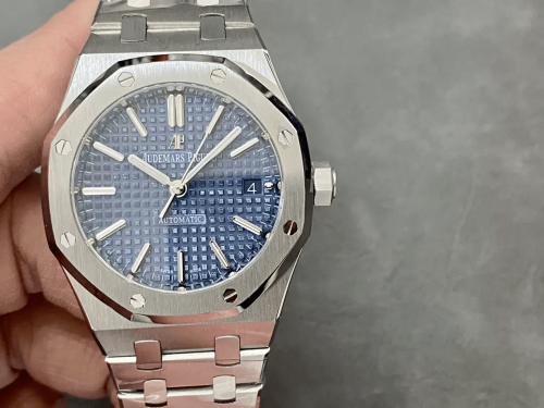 IP공장 오데마피게 로얄오크 블루 텍스처 다이얼 SS 브레이슬릿 37mm 15450