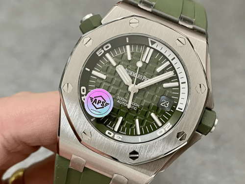 IP공장 오데마피게 로얄오크 오프쇼어 다이버 그린 다이얼 그린 러버 스트랩 42mm 15720ST