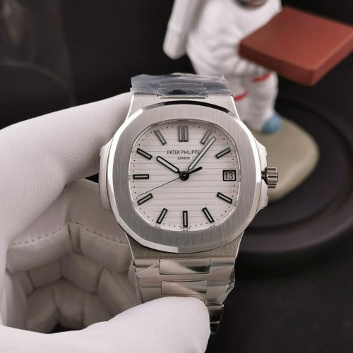 3K공장 파텍필립 노틸러스 화이트 다이얼 SS 브레이슬릿 40mm 5711