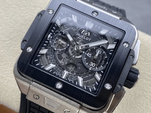 BBF공장 위블로 스퀘어뱅 유니코 티타늄 블랙 베젤 42mm 821.NM.0170.RX