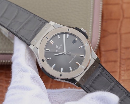WWF공장 위블로 클래식퓨전 티타늄 그레이 511.NX.7071.LR
