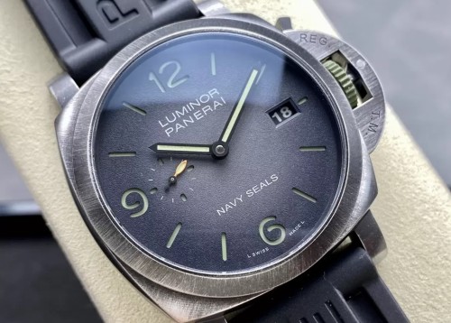 VS공장 파네라이 루미노르 네이비 씰 44mm PAM01412