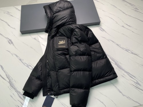 루이비통 24FW 패치 숏 다운 후드 패딩