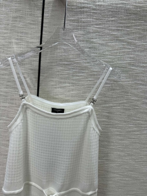 샤넬 24SS 로고 포인트 숏 드레스 화이트