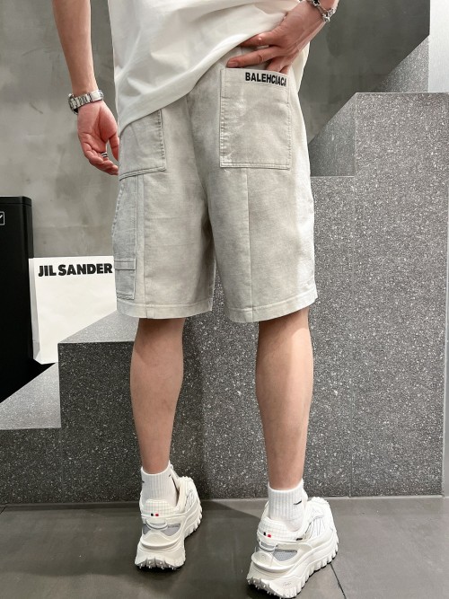 발렌시아가 24SS BB 자수로고 반바지 그레이