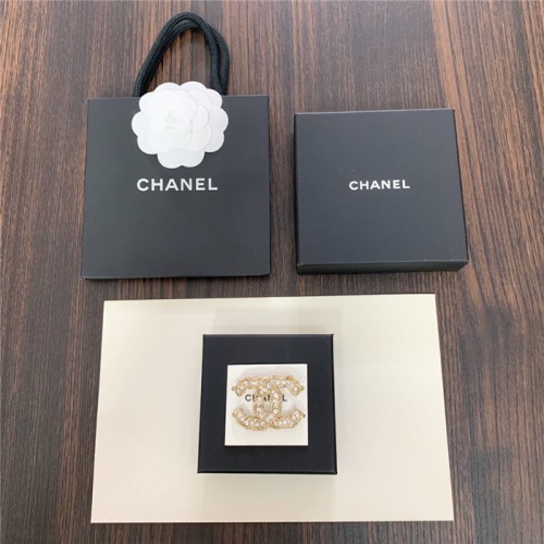 CHANEL 샤넬 브로치 C5020
