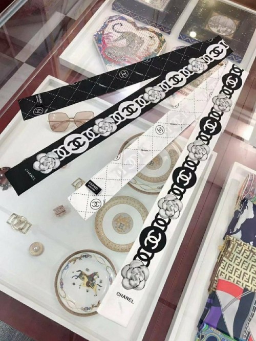 Chanel 샤넬 플라워 쁘띠 스카프 수입