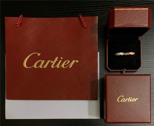 Cartier 까르띠에 반지 C7080 (사이즈 카톡상담)