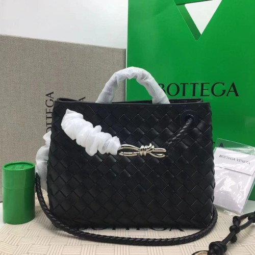 보테가 스몰 안디아모